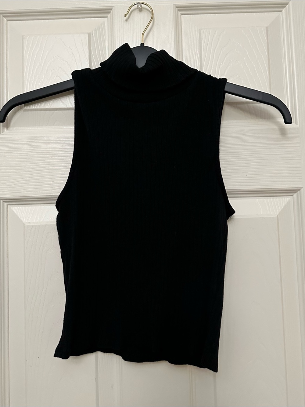 Black Ribbed Sleeveless Turtleneck Tank